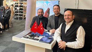 Türk enerji markası sürdürülebilir enerji yatırımlarını Avrupa'da görücüye çıkardı