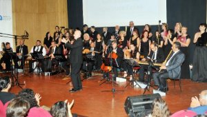 Avukatlardan çok özel konser