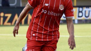 Bodrumspor, Antalyaspor'dan Gökdeniz Bayrakdar'ın bonservisinin yarısını aldı