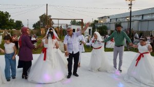 Down sendromlu bireylerin düğün sevinci