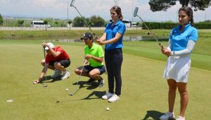 Golf Milli Takımı Başantrenörü Coveney: Bu yıl 3 takım şampiyonasına katılacağız