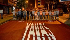 Hüsnü Karakaş'ta gece mesaisi
