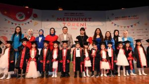Kepez'in Nasreddin Hoca Kreşleri'nde mezuniyet sevinci