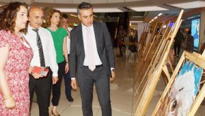 Müdür Çalışkan'ı hayran bırakan sergi