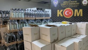 Otel deposundan 6 bin 919 şişe sahte içki çıktı