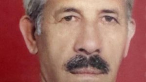 Şehit öğretmenin babası ve annesi 3 gün arayla yaşamını yitirdi