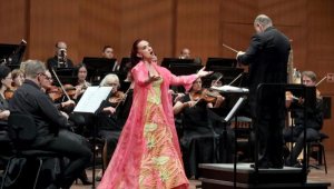 Soprano Küçükekmekçi, Macaristan'da konser verdi