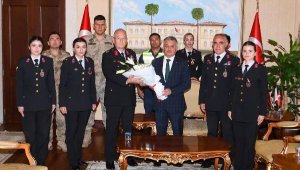 Vali Yazıcı, Jandarma'nın 184'kuruluş yıl dönümünü kutladı
