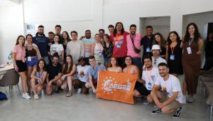 Avrupalı öğrenciler Türk kültürünü tanıyor