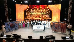 Depremzede yararına Kore festivali
