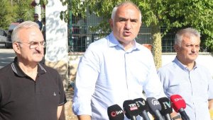 Kemer'deki orman yangınına havadan müdahale