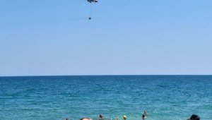 Kemer'deki orman yangınına havadan müdahale