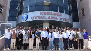 Kumluca'da başarılı öğrenciler ödüllendirildi