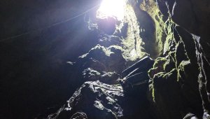 Mağarada bulunan Murat 124, Konya plakalı çıktı