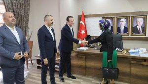 MHP'de bayramlaşma