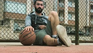Mühendis, motosikletle yaptığı kazada yaşamını yitirdi