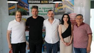 Öğrencilere burs veren dernek ve STK'lar bir araya geldi