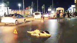 Tur midibüsünün çarptığı 2 Çek turist, hayatını kaybetti