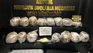 Antalya polisi 51 kilo uyuşturucu ele geçirdi
