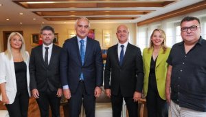 Başkan Bahar Antalya'nın taleplerini Bakan Ersoy'a iletti