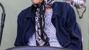 Dayanıksız olduğu gerekçesiyle yıkım kararı verilen sitenin tahliyesinde 6 gözaltı