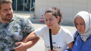 Eş katili koca, evine kıyafetlerini almaya gelince yakalandı
