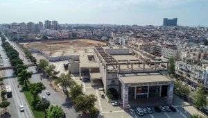 İmar planı değişti, kültür merkezi 'ticari alan' içine alındı