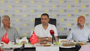 İYİ Partili Karacan: Tüm ilçe belediyelerine ve Büyükşehir'e talibiz