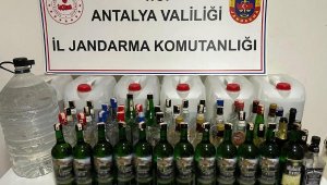 Jandarmadan sahte içki operasyonu