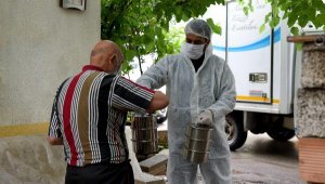 Muratpaşa'dan 18 ayda 12 bin kişiye yardım