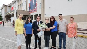 Başkan Böcek, yeni eğitim öğretim yılını öğrencilerle karşıladı