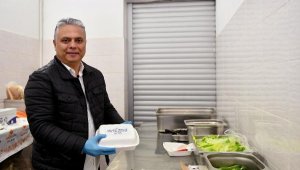 Muratpaşa'dan sağlıklı ve ücretsiz okul yemeği