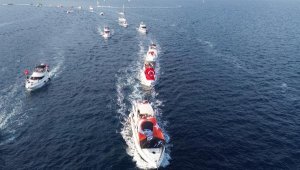 100 tekneyle 100'üncü yıl kutlaması