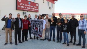 AKÜREM'de tedavisi tamamlanan kartal ile şahin doğaya bırakıldı