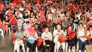 Askeri bandodan bayram konseri
