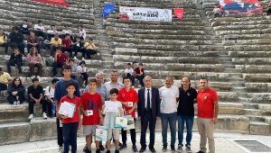 Aspendos'ta satranç tarih ile buluştu