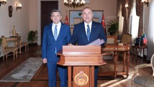 Çavuşoğlu, Vali Şahin'i ziyaret etti
