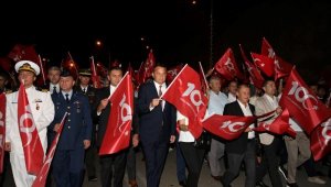 Cumhuriyetin 100. yılı Kaş'ta coşkuyla kutlandı