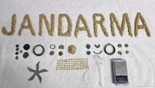 Hatay'da jandarma operasyonunda 8 bin 248 altın sikke ele geçirildi