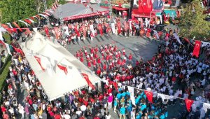 Kaş'ta Cumhuriyet Bayramı törenle kutlandı