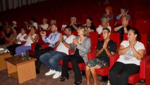 Özel bireyler kahkaha attı