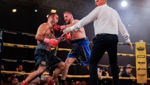 Rus boksör Gassiev, İsveçli Wallin'e yenildi