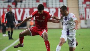 Antalyaspor, kupada turu 3 golle geçti