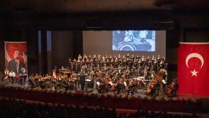 Atatürk'ü Anma Konseri