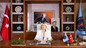 AÜ, dünya üniversiteleri arasında ilk 1000'de