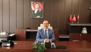 AÜ rektör yardımcılığında görev değişimi
