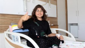 Böbrek nakliyle hayata tutunan Esila'nın hedefi doktor olmak