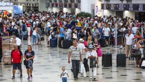 Cumhuriyet'in 100'üncü yıl dönümünde Antalya'dan 15 milyon turist rekoru