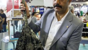 İbrahim Erkal'ın Oltu taşı bağlamasına, fiyatı nedeniyle alıcı çıkmadı