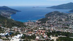 Kaş'ta 3 bin 719 kaçak yapı yıkılacak
